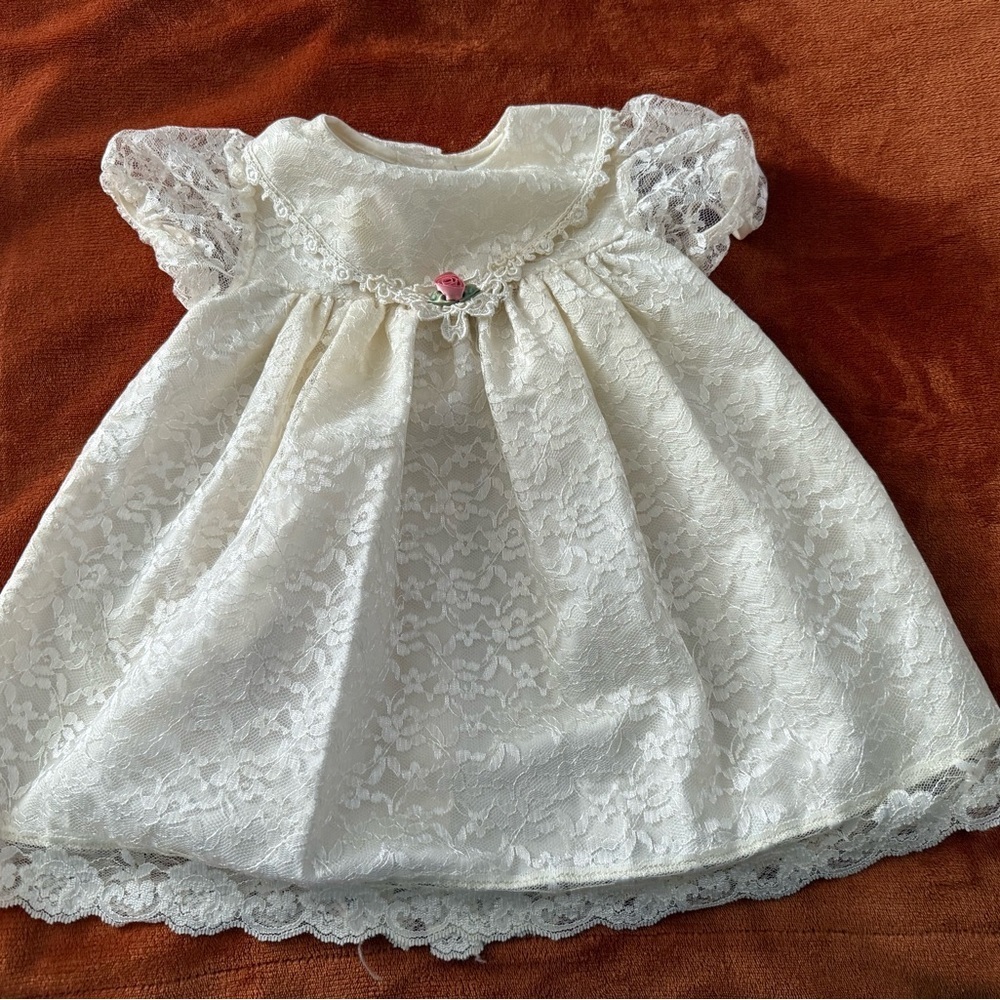 Bautizo Cream Lace Baby Dress
